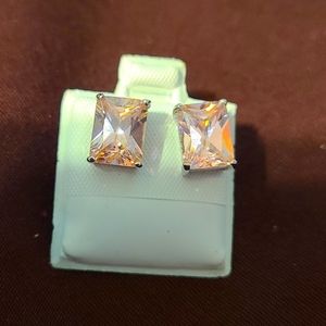 Pink rectangle stud earring